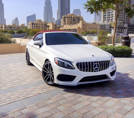Mercedes Benz C300 Convertible 2019 for rent in دبي